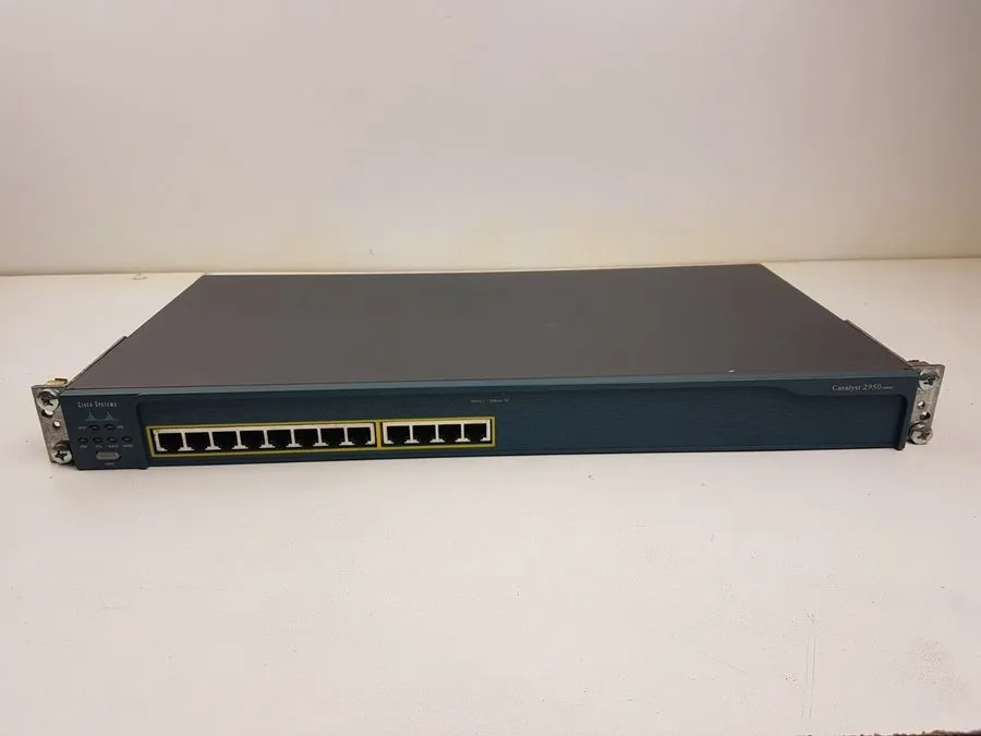 Коммутатор Cisco Catalyst WS-C2950-12 12-Port Fast Ethernet Networking Switch