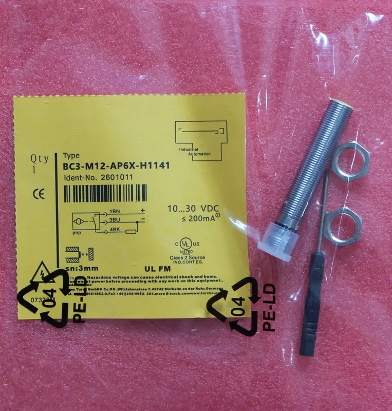 Датчик приближения Turck BC3-M12-AP6X-H1141 2601011 Capacitive Proximity Switch 