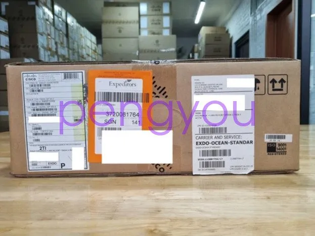 Коммутатор CISCO switch C9200L-24T-4X-A Fedex or DHL