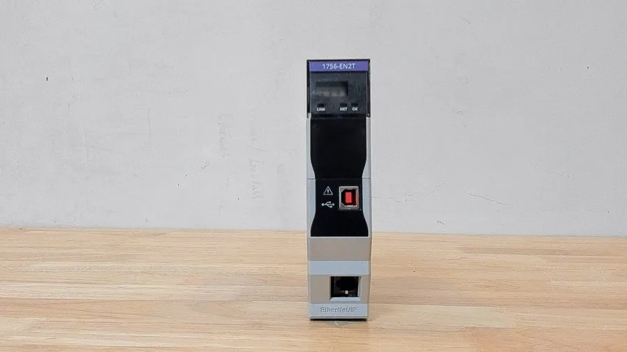 Коммуникационный модуль Allen Bradley 1756-EN2T /D ControlLogix EtherNet/IP — фото лота 1