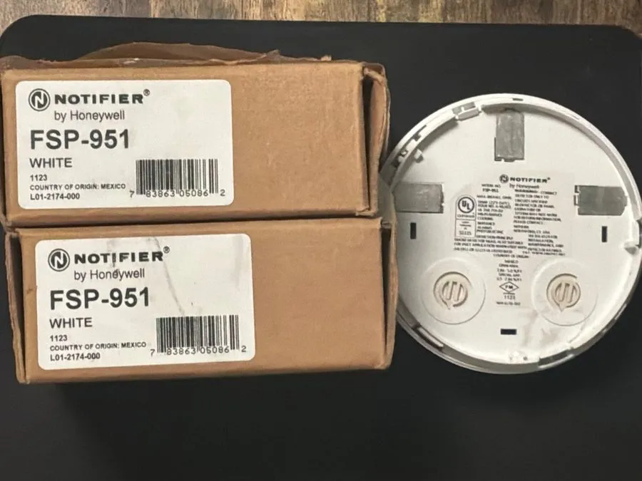 Оборудование пожарной сигнализации NOIFIER FSP-951 INTELLIGENT ADDRESSABLE PHOTO