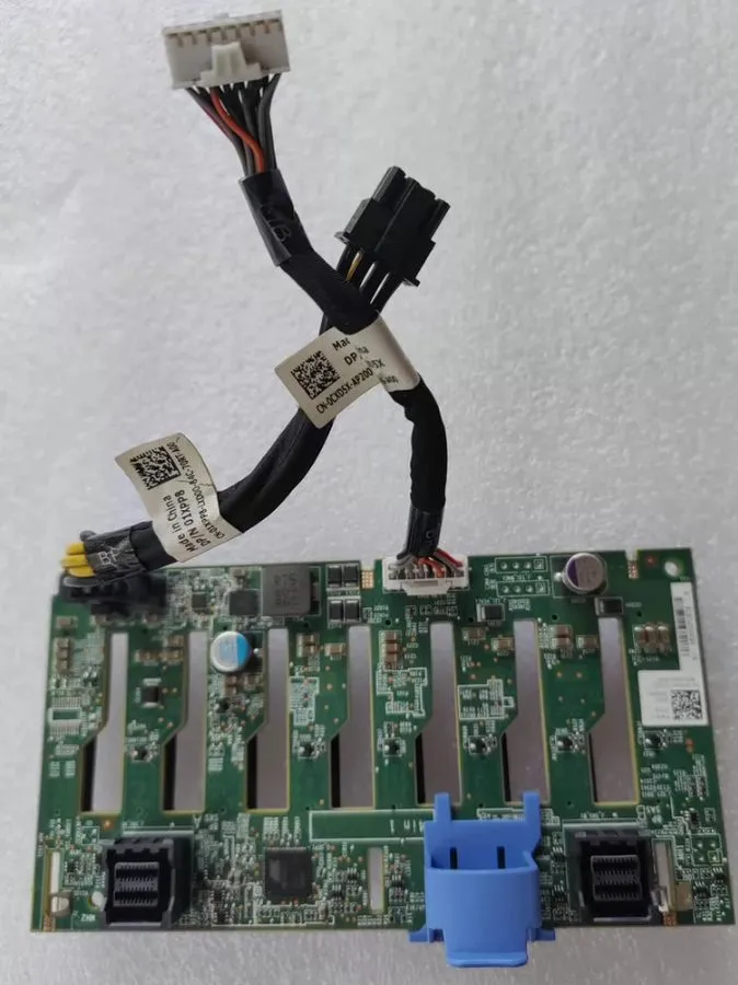 Сервер DELL R740 R7920 8 BAY SFF 8X 2.5" SERVER BACKPLANE w/CABLES R3GPC 1XPP8 C