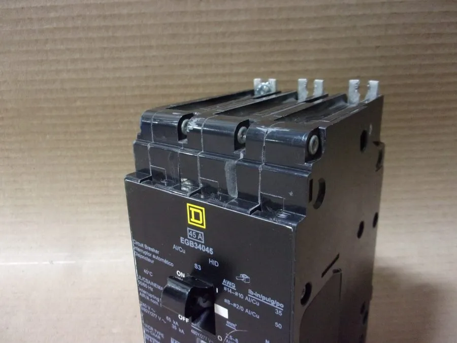 Автоматический выключатель Square D EGB34045 45A 3P 480V/277V Bolt-On Circuit Br