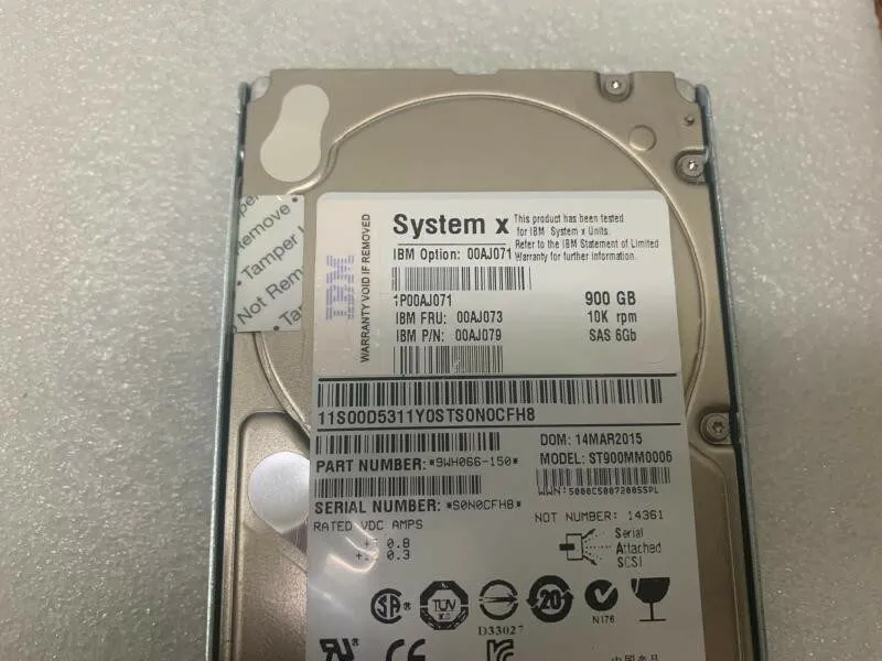 Жёсткий диск IBM 00AJ071 00AJ072 00AJ073 2.5 in 900GB 10K RPM SAS 6GBPS G3HS HDD