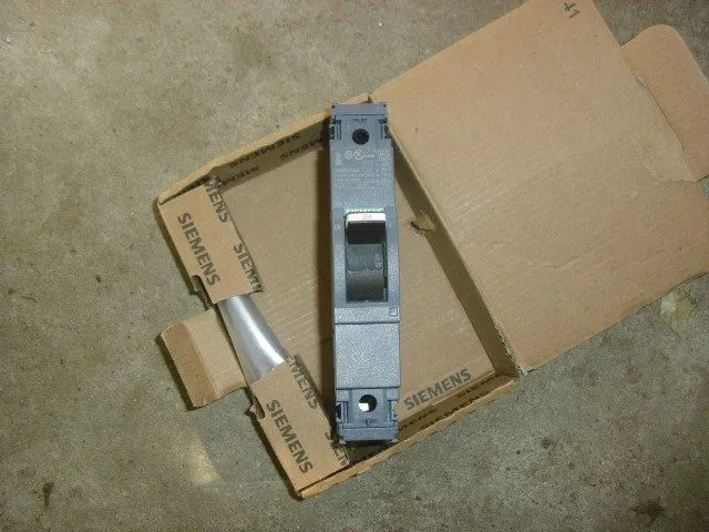 Автоматический выключатель Siemens 3VA5120-4ED11-0AA0 1 Pole Circuit Breaker — фото лота 1