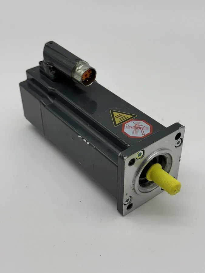 Серводвигатель Beckhoff Servo Motor AM8021-0B21-0000
