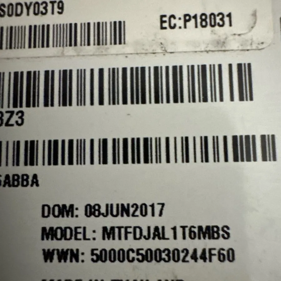 SSD-накопитель IBM 1.6TB SSD SED SAS 12G Storwize 2.5 SFF 01ML247 MTFDJAL1T6MBS — фото лота 2