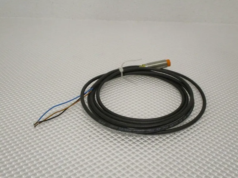 Датчик приближения Ifm Ifs259 Cylindrical, Inductive Proximity Sensor, 12 Mm Dia