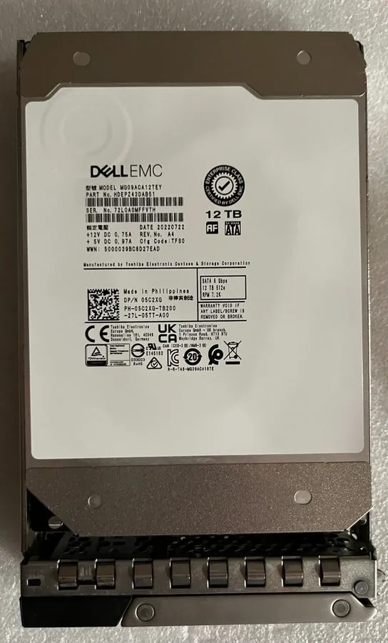 Жёсткий диск 5C2XG DELL EMC 12TB 7.2K SATA 6Gb/s 3.5" 512e HDD 05C2XG MG09ACA12T