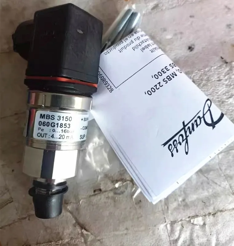 Датчик давления Danfoss MBS3150 060G1474 pressure transmitter