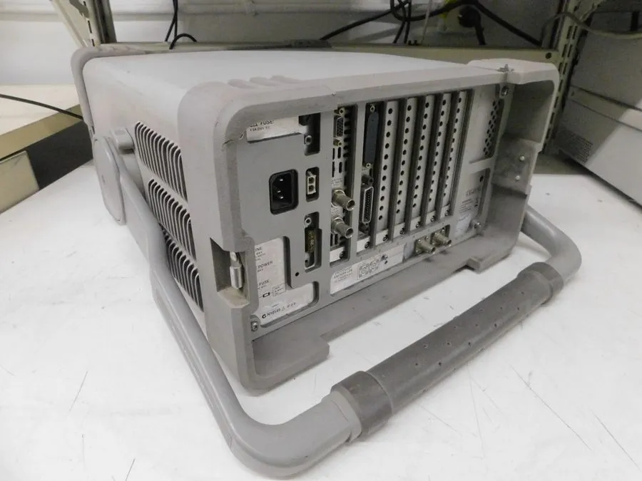 Анализатор спектра Agilent E4411B Spectrum Analyzer 9KHz-1.5GHz ESA-L Series