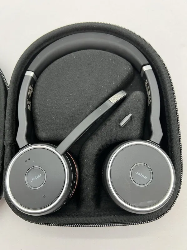 VoIP-шлюз Jabra Evolve 75 HSC040W Wireless Bluetooth Headset ANC W/ Case /Dongle