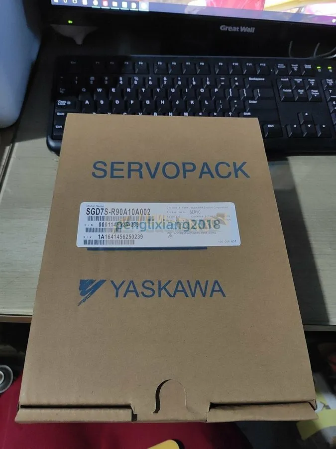 Сервопривод Yaskawa servo driver SGD7S-R90A10A002