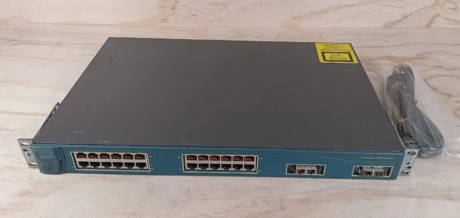 Блок питания Cisco WS-C3524-PWR-XL-EN 24-Port Stackable 10/100 Ethernet PoE Mana