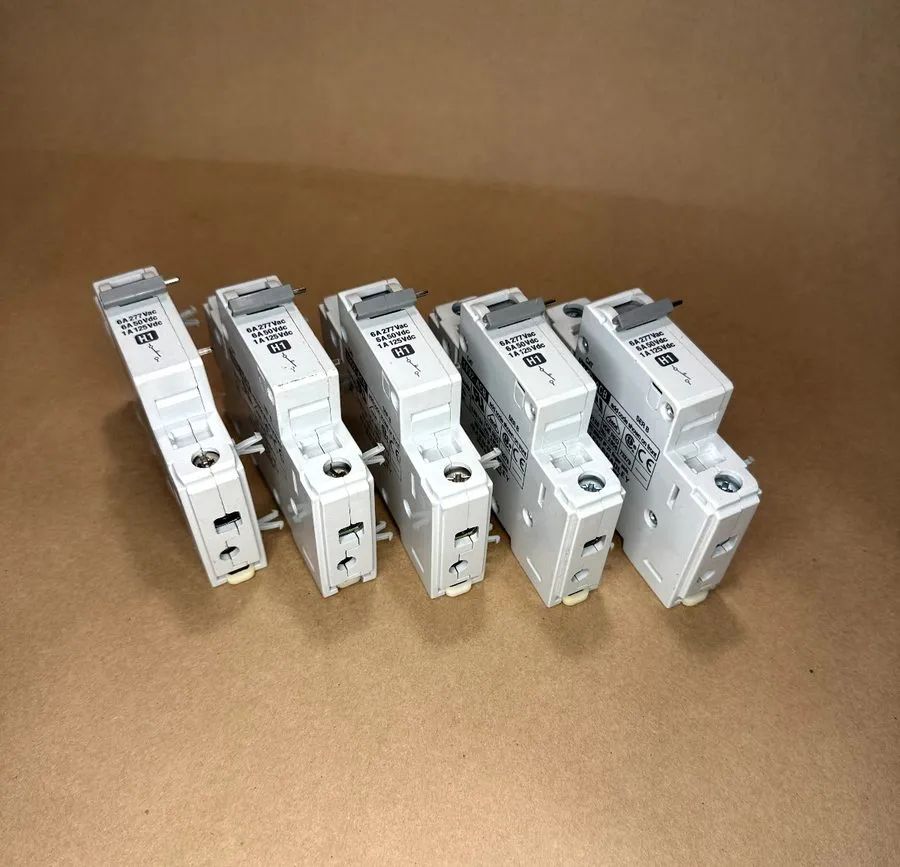 Автоматический выключатель Allen Bradley 1492-ACB SER B Circuit Breakers AD-448