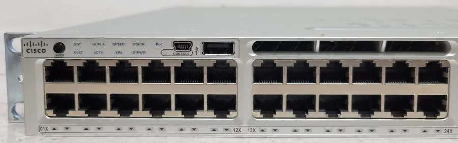 Коммутатор Cisco WS-C3850-48P L V06 48-Port GigE PoE Switch with C3850-NMN-2-10G — фото лота 1