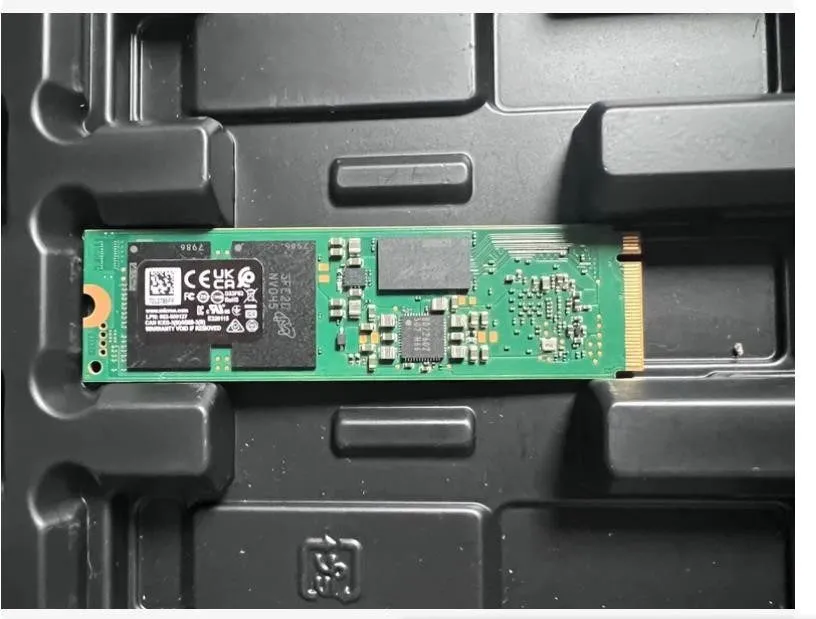 SSD-накопитель Micron 7450 Pro 480GB M.2 2280 NVMe PCIe Gen 4 SSD MTFDKBA480TFR- — фото лота 2
