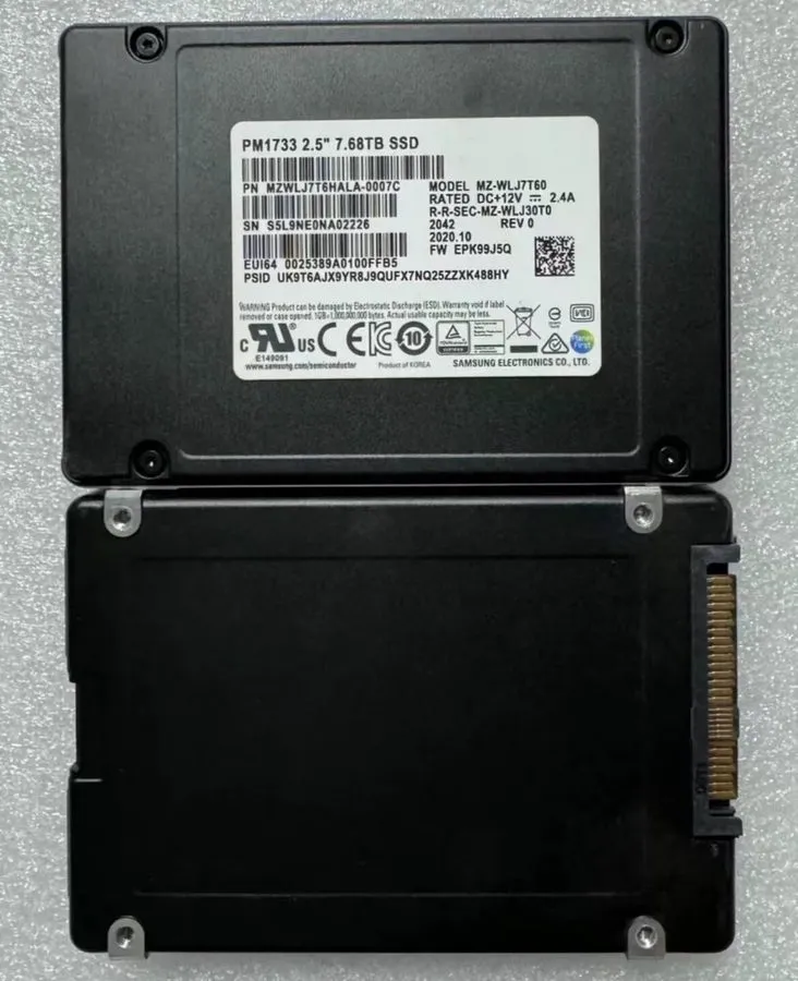 SSD-накопитель 7.68TB Samsung PM1733 SSD DELL 0Y27TR NVME MZ-WLJ7T60 u.2 MZWLJ7T