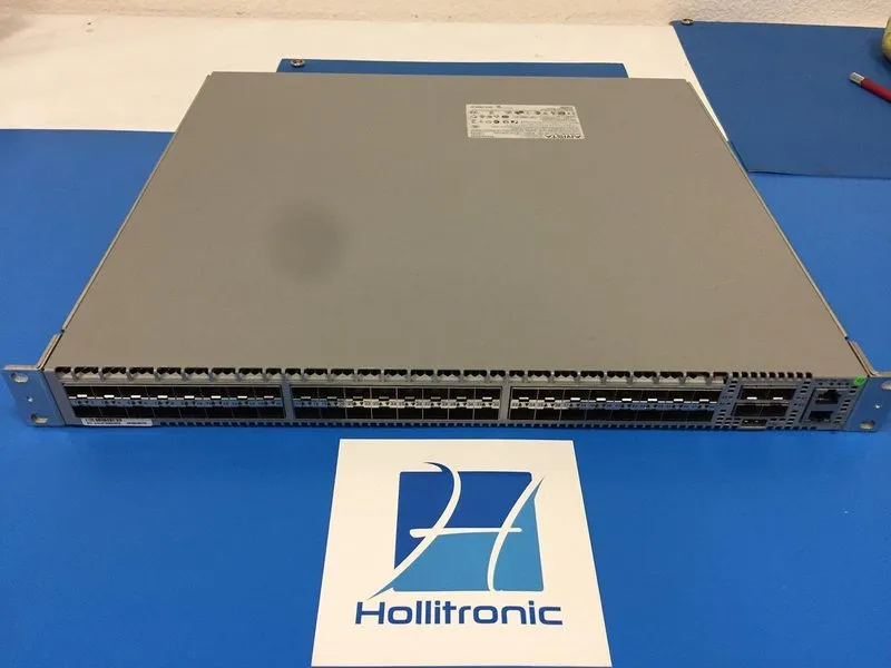 Коммутатор Arista DCS-7050S-52 52-port 10GBE switch