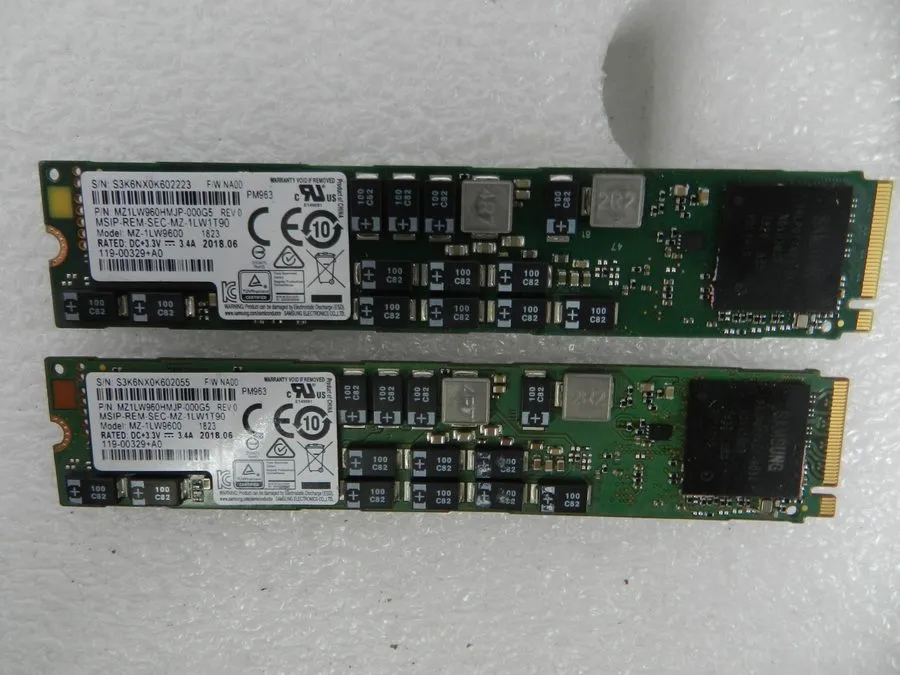 SSD-накопитель MZ-1LW9600 Samsung PM963 Series 960GB NVMe PCI Express M.2 22110 