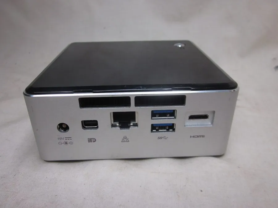Intel NUC NUC5i5RYH mini desktop computer PC base unit only 1.6GHz i5-5250U UCFF
