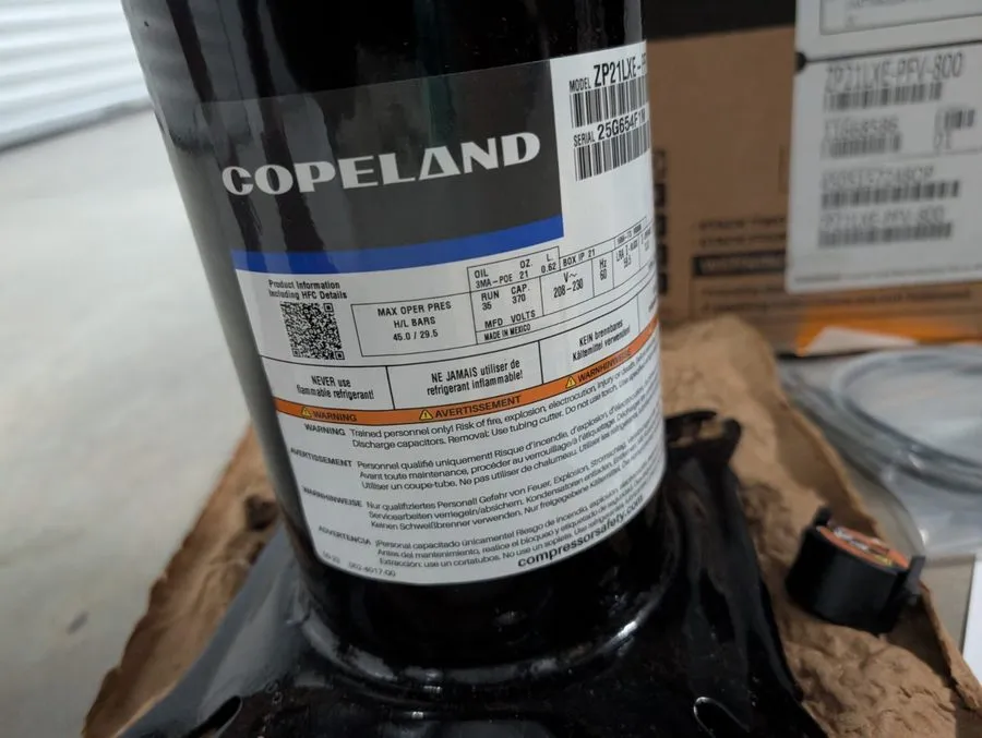 Компрессор ZP21LXE-PFV-800 Copeland Scroll Compressor 20,000 BTU/HR, 208/230V