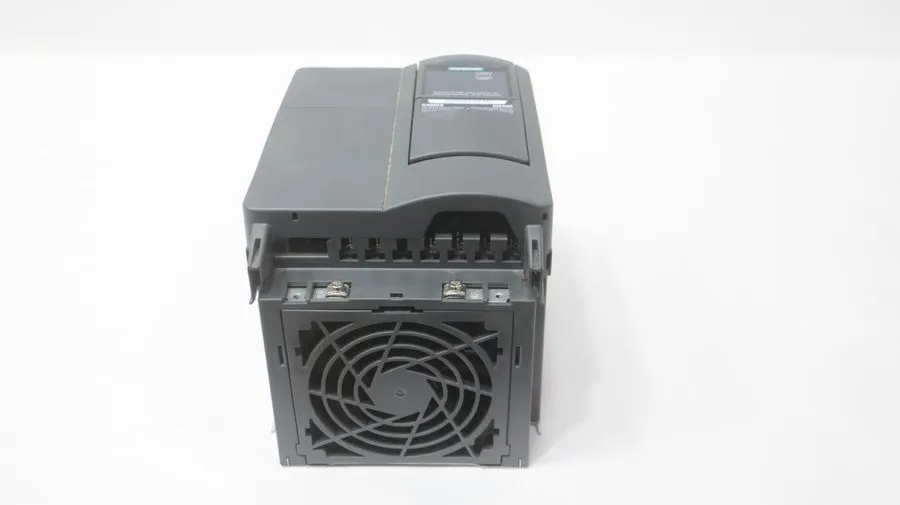 Частотный преобразователь 6SE6440-2UE21-5CA1