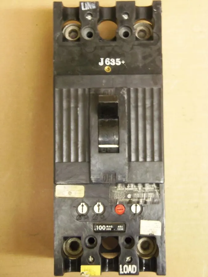 Автоматический выключатель GE TFK TFK224F000 2 POLE 100 AMP TRIP 480V CIRCUIT BR