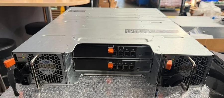 Дисковая полка Dell PowerVault MD1400 Dual 12G SAS 4-Port 144TB HDD DAS Storage