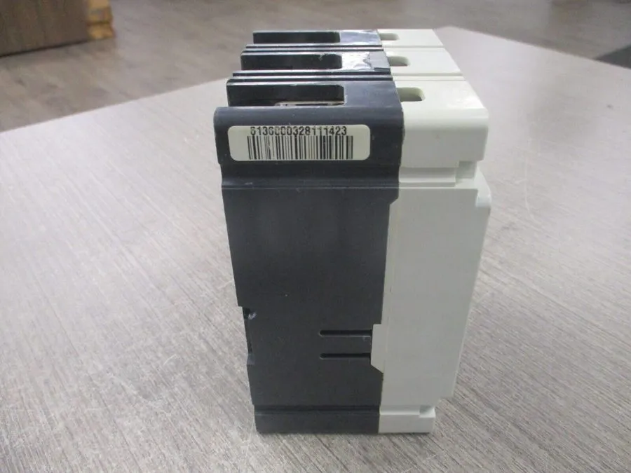 Автоматический выключатель Eaton EHD3080 Molded Case Circuit Breaker 3p 80a Amp 