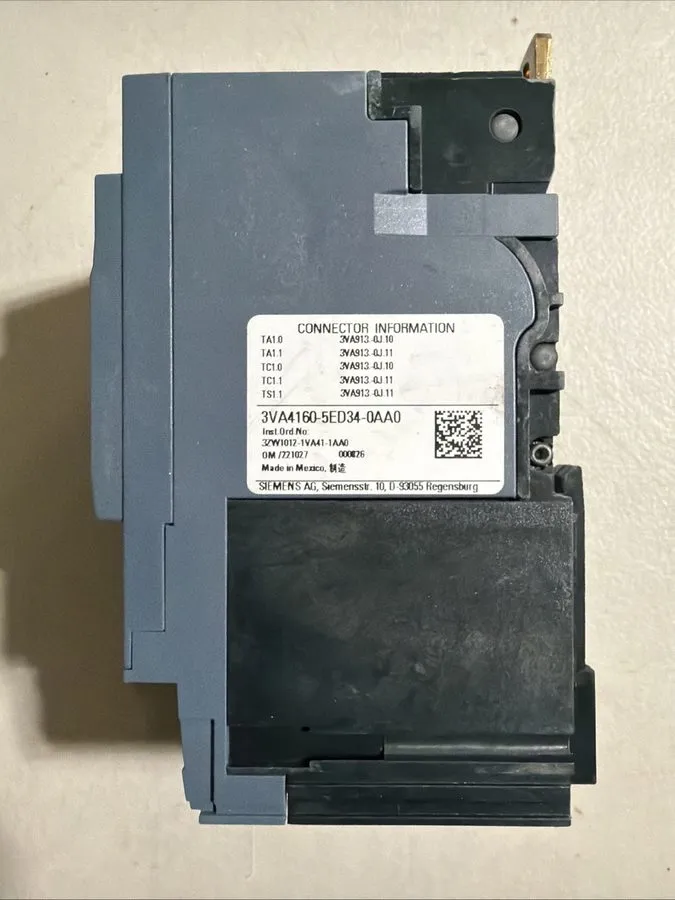 Автоматический выключатель SIEMENS CIRCUIT BREAKER 3VA4160-5ED34-0AA0 60A 600Y/3 — фото лота 1