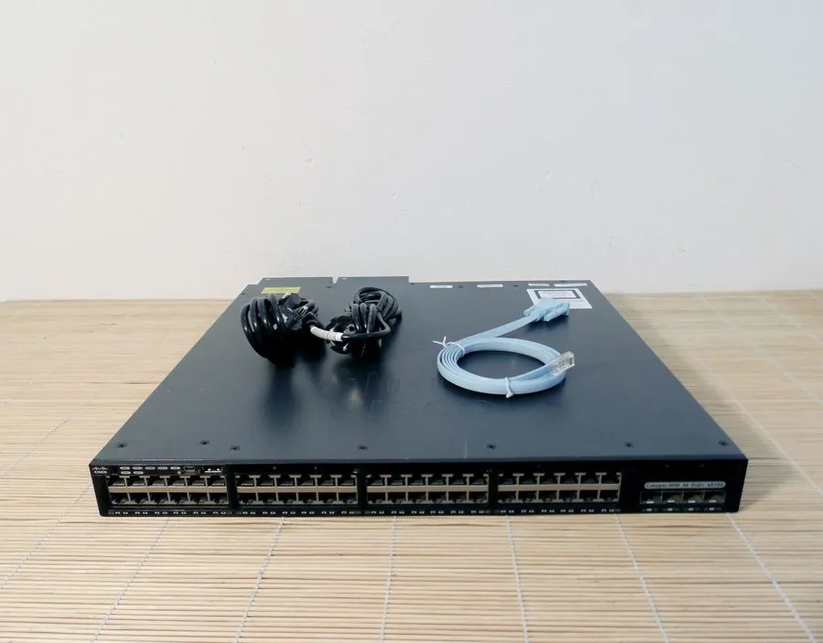 Коммутатор Cisco WS-C3650-48FQ-L 2x PS Standalone Optional Stacking 48 10/100/10
