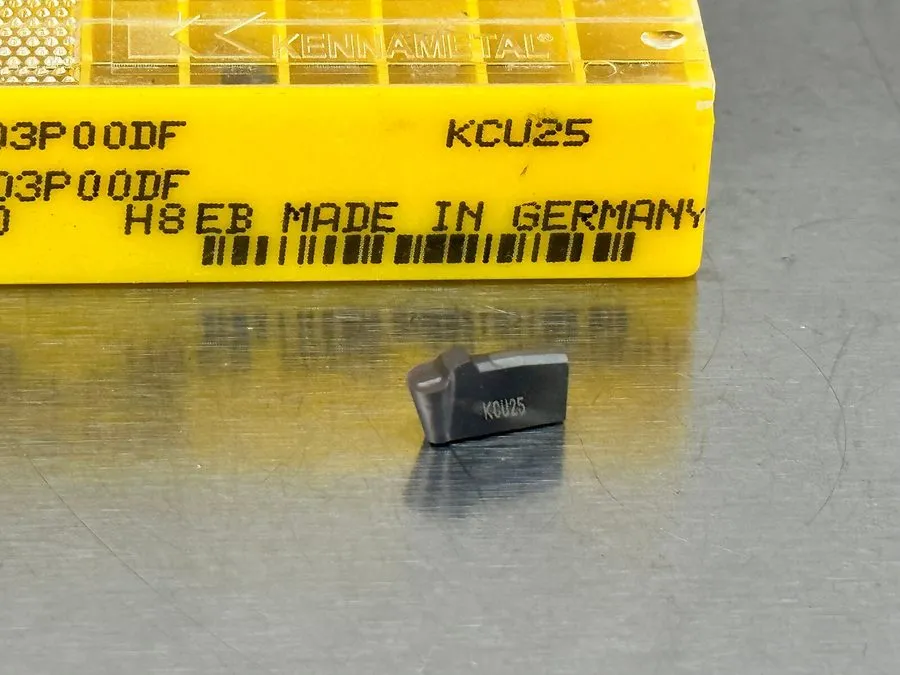 Режущий инструмент Kennametal A3R0300M03P00DF KCU25 Carbide Insert