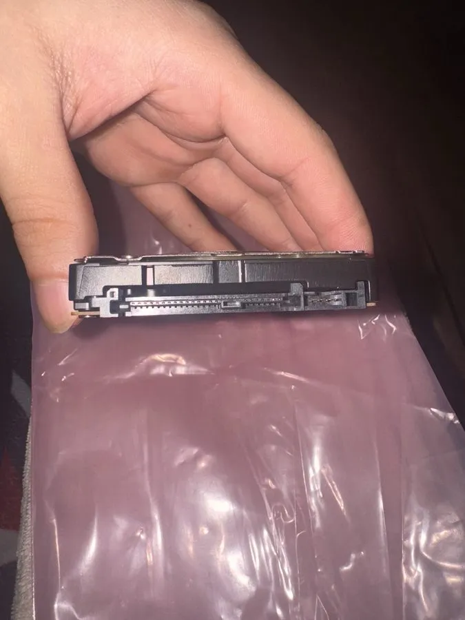 Жёсткий диск Seagate Savvio 10K.6 ST300MM0026 600GB SAS 2.5" 10000RPM 64MB Hot S — фото лота 2