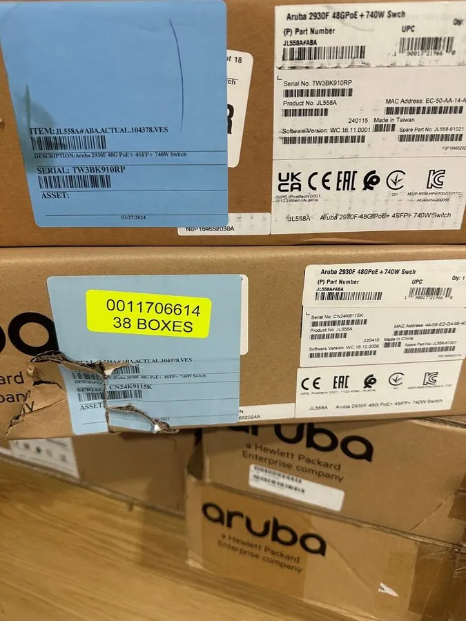 Коммутатор JL558A HPE Aruba 2930F 48GPOE+4SFP+740W Switch — фото лота 1
