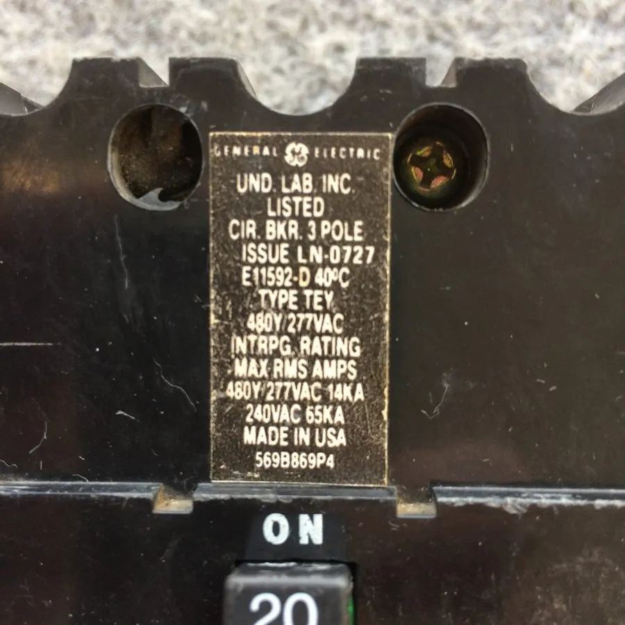 Автоматический выключатель GE TEY320 20A 3-Pole 277/480V AC Bolt-On Molded Case