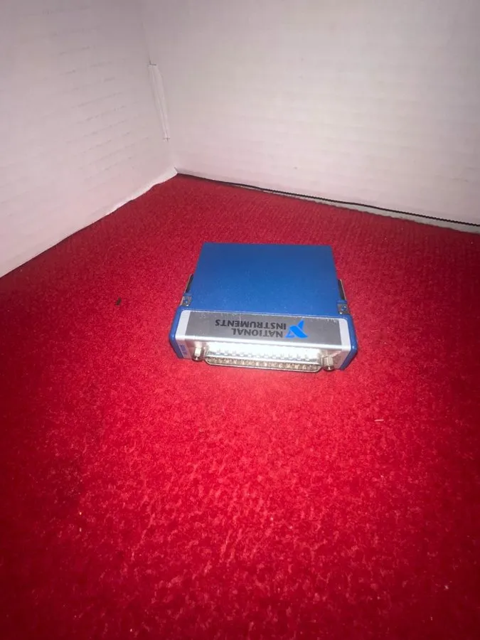 Модуль ввода-вывода National Instruments NI9205 C Series Voltage Input Module