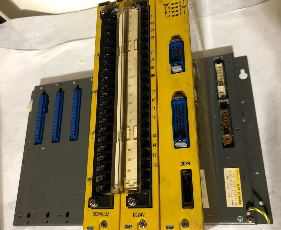 Робот FANUC ROBOT CONTROL PLC SYSTEM, A03B-0801-C012,A03B-0801-C462,C423,C449,FC
