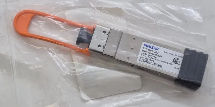 Трансивер Finisar FTL410QD3C QSFP-40GBase-SR4 LN#50 QSFP Optical Transceiver
