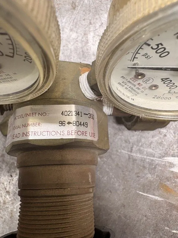 Трубопроводная арматура BOC GASES 4021341-350 COMPRESSED GAS PRESSURE REGULATOR  — фото лота 2
