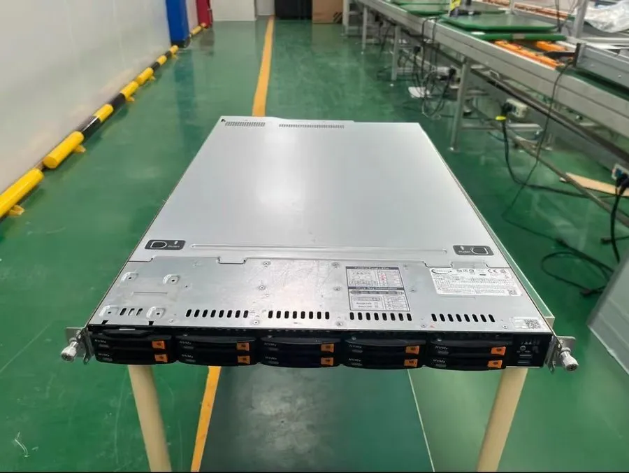 Сервер Supermicro SYS-1029U-TN10RT 1U Server 10X2.5" 10 NVME With 2x 750W PSU