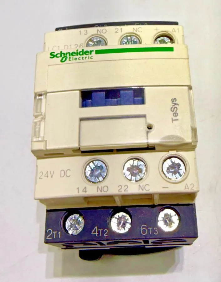 Контактор Schneider LC1D126BD TeSys Deca three-pole contactor 12A 24VDC ring ter
