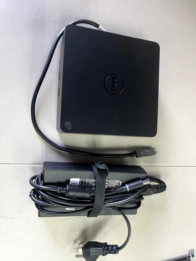 Док-станция Dell Thunderbolt Dock USB Type-C 0J5C6 TB16 K16A w/ 130W Ac Adapter