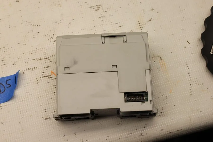 ПЛК AB 1769-L33ERM SER A Allen-Bradley CompactLogix 2 MB Motion — фото лота 2