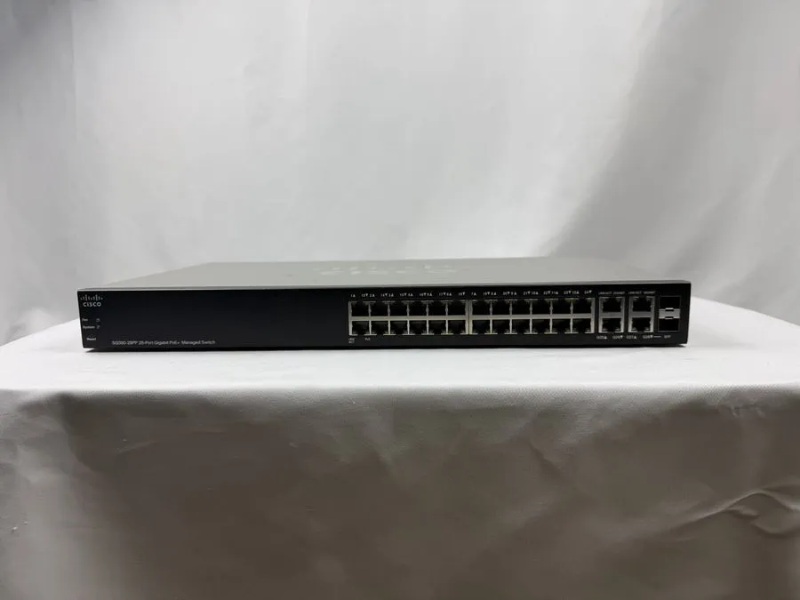 Коммутатор Cisco 28-Port GbE 2xSFP PoE 180W Managed Switch SG300-28P
