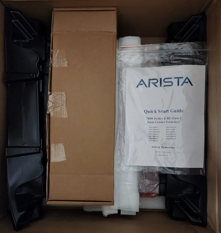 Коммутатор Arista DCS-7050Q-16-R 16-Port 40Gb QSFP+ Switch w/ 8x 10Gb SFP+