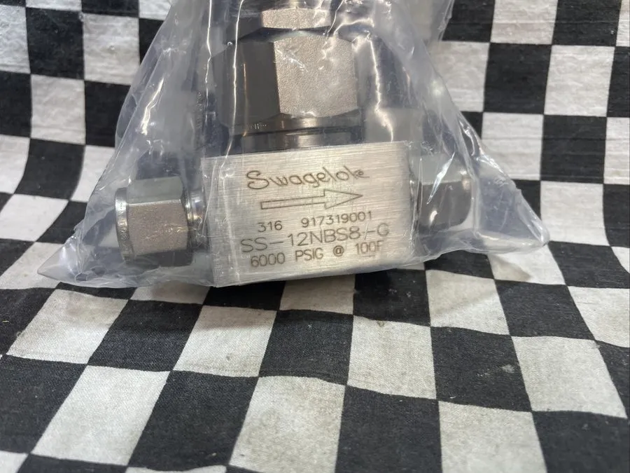 Клапан SWAGELOK Ball Valve 1/2", SS-12NBS8-G, SHIPSAMEDAY#1551K