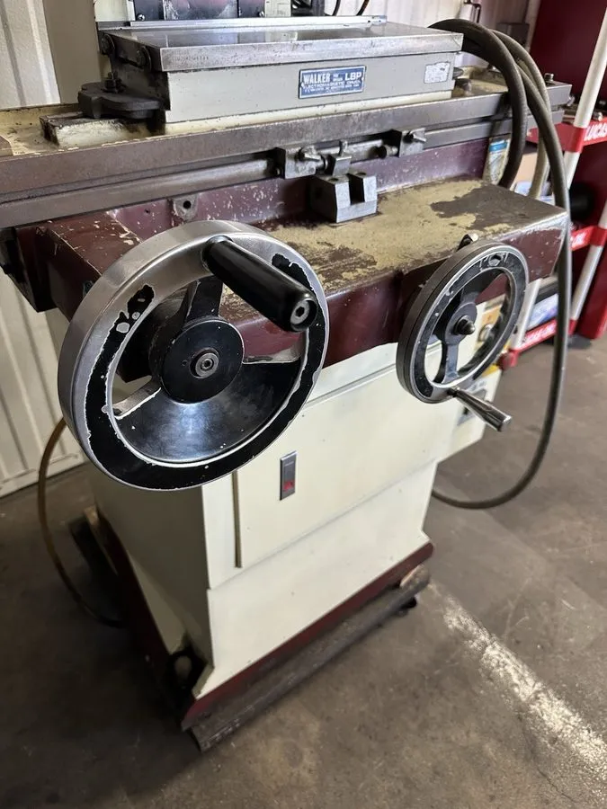 Оборудование ЧПУ Chevalier FSG-618M Hand Feed Surface Grinder