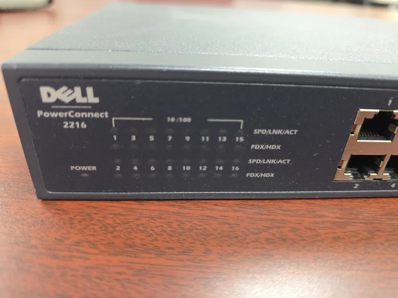 Коммутатор Dell PowerConnect 2216 16-Port Fast Ethernet Switch Rack-Mountable