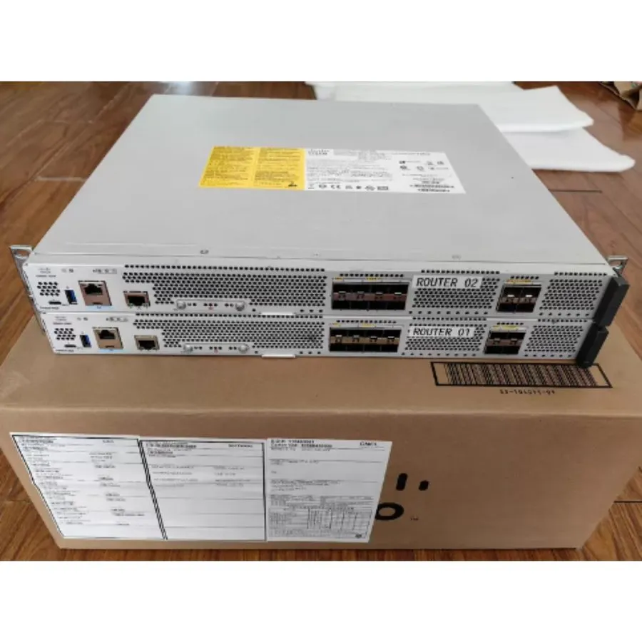 Маршрутизатор Cisco C8500L-8S4X CISCO 8500 8 X 1GE, 4 X SFP, 4 X 10GE